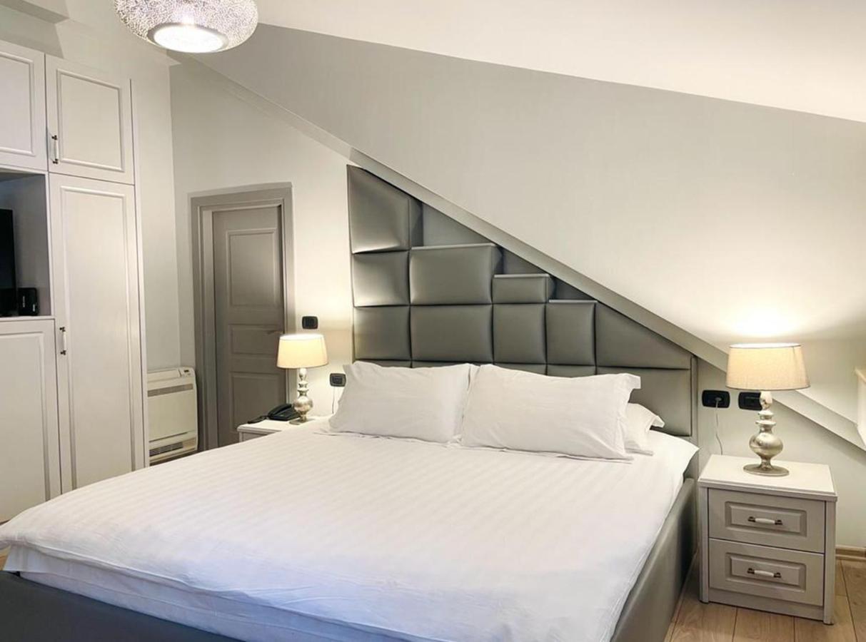 Shard Boutique Bed and breakfast *